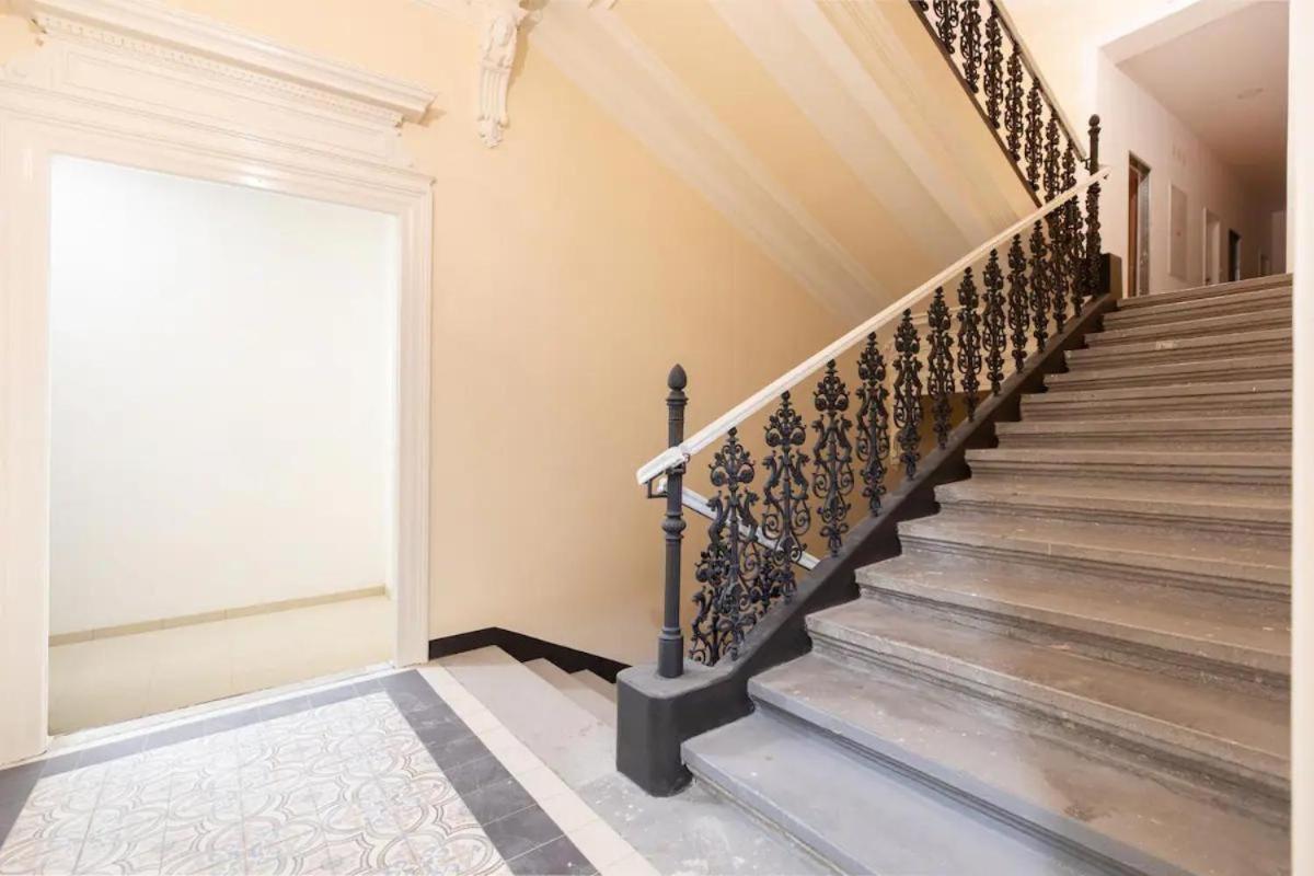 Wash Apartment On Metro Prague 1 المظهر الخارجي الصورة